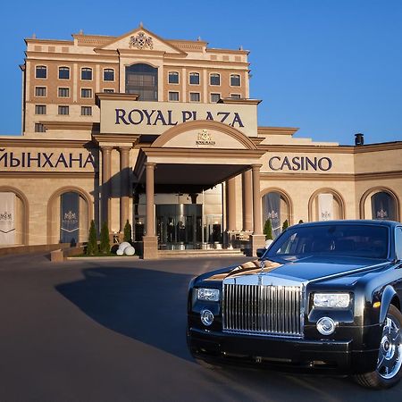 Royal Plaza Hotel And Casino カプチャゲイ エクステリア 写真