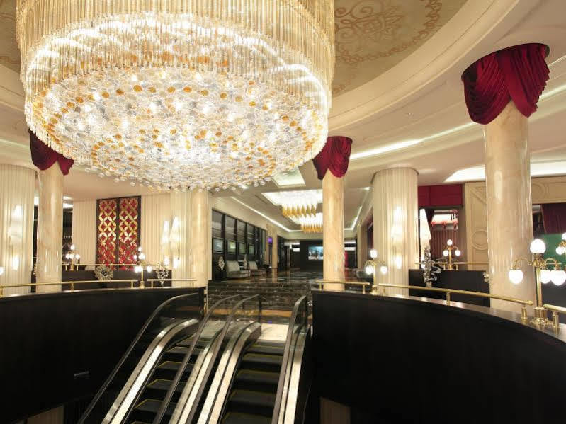 Royal Plaza Hotel And Casino カプチャゲイ エクステリア 写真